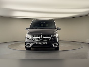 Used Mercedes-Benz V-Class 2023 for sale - 78257592: Photo