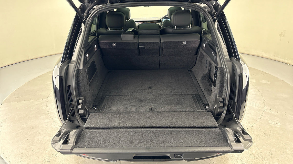 Used Land Rover Range Rover 2023 for sale - 77521776: Photo 11