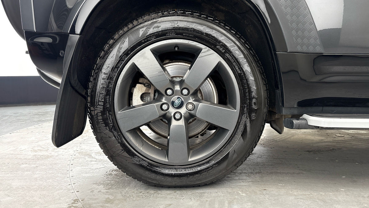 Used Land Rover Defender 2023 for sale - 77342433: Photo 10