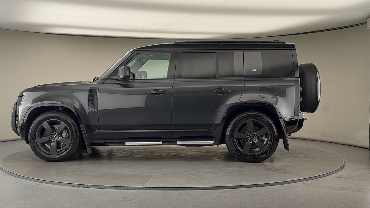 Used Land Rover Defender 2023 for sale - 77342433: Photo 15