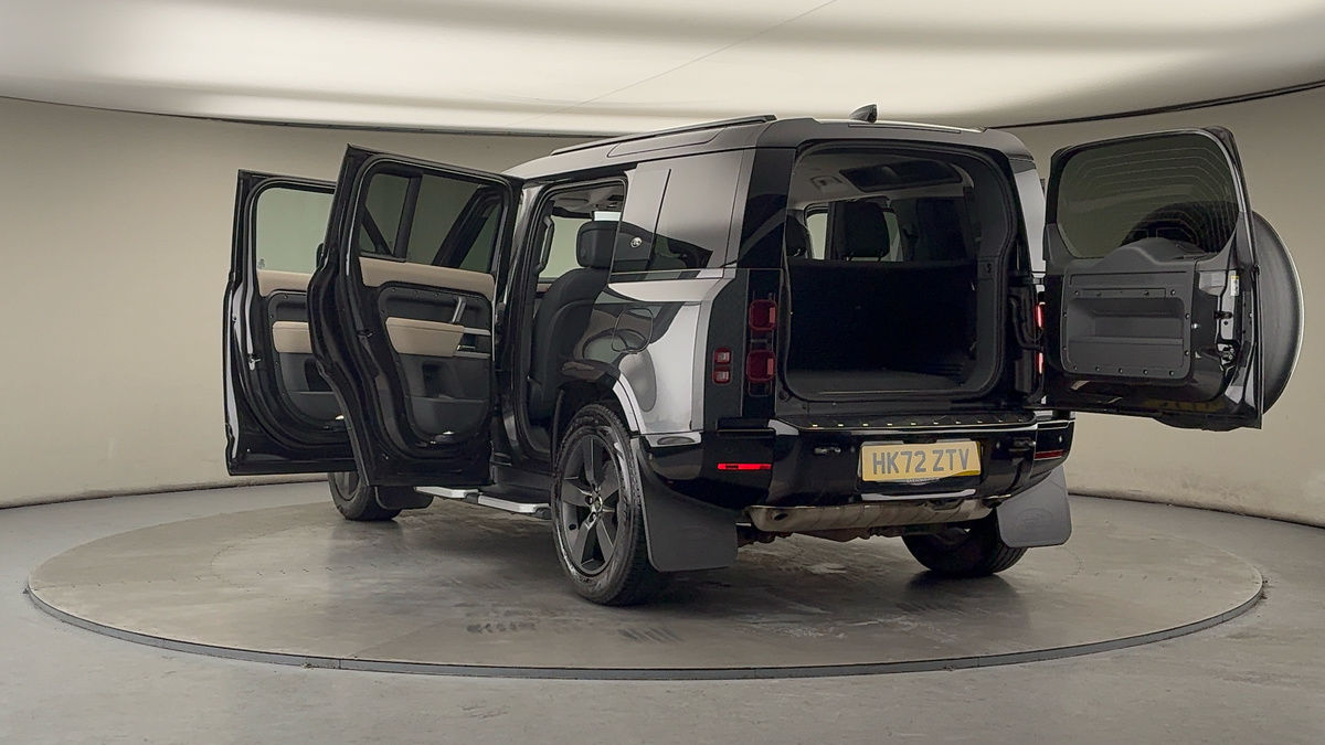 Used Land Rover Defender 2023 for sale - 77342433: Photo 23