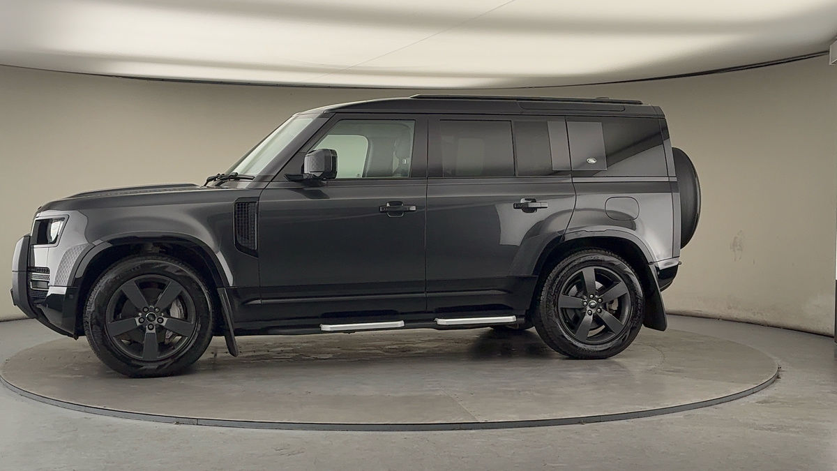 Used Land Rover Defender 2023 for sale - 77342433: Photo 28