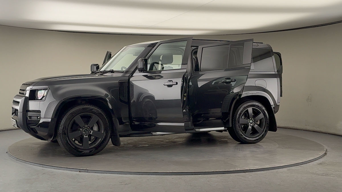 Used Land Rover Defender 2023 for sale - 77342433: Photo 48