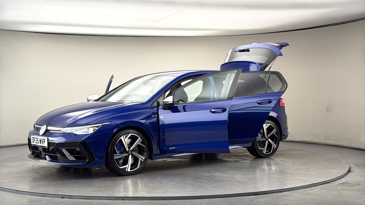 Used Volkswagen Golf 2025 for sale - 77937584: Photo 50