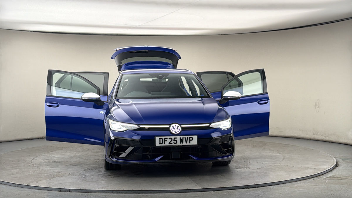 Used Volkswagen Golf 2025 for sale - 77937584: Photo 53