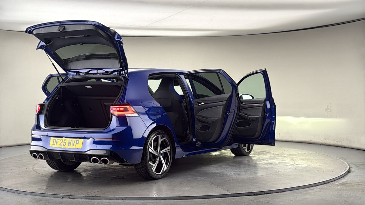 Used Volkswagen Golf 2025 for sale - 77937584: Photo 60