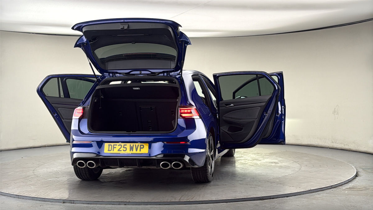 Used Volkswagen Golf 2025 for sale - 77937584: Photo 61