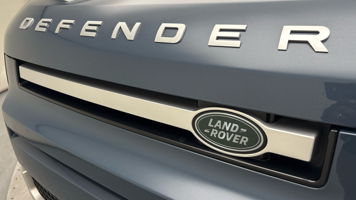 Used Land Rover Defender 110 2021 for sale - 77990344: Photo 24