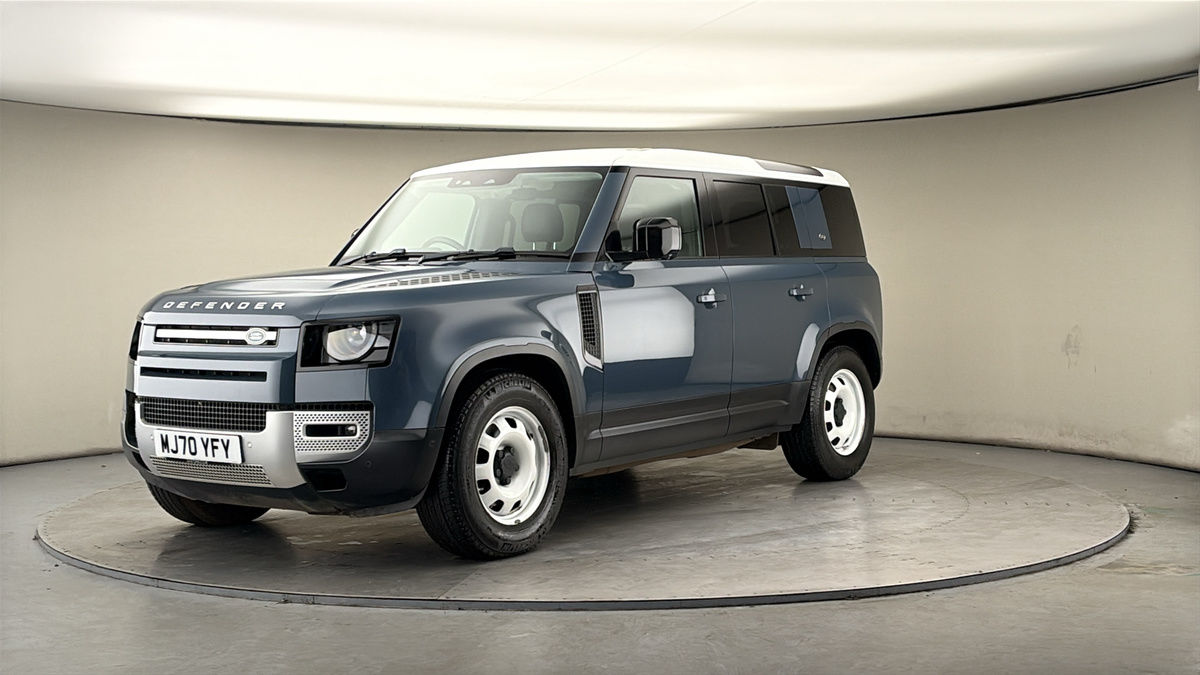 Used Land Rover Defender 110 2021 for sale - 77990344: Photo 30