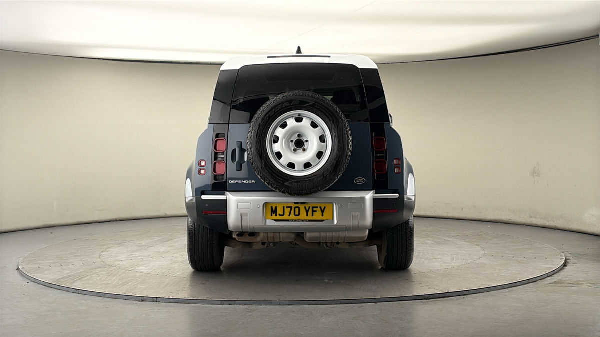 Used Land Rover Defender 110 2021 for sale - 77990344: Photo 4