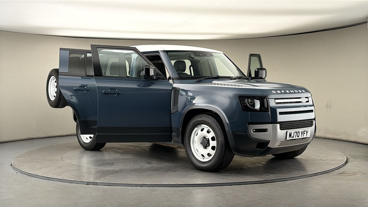 Used Land Rover Defender 110 2021 for sale - 77990344: Photo 53