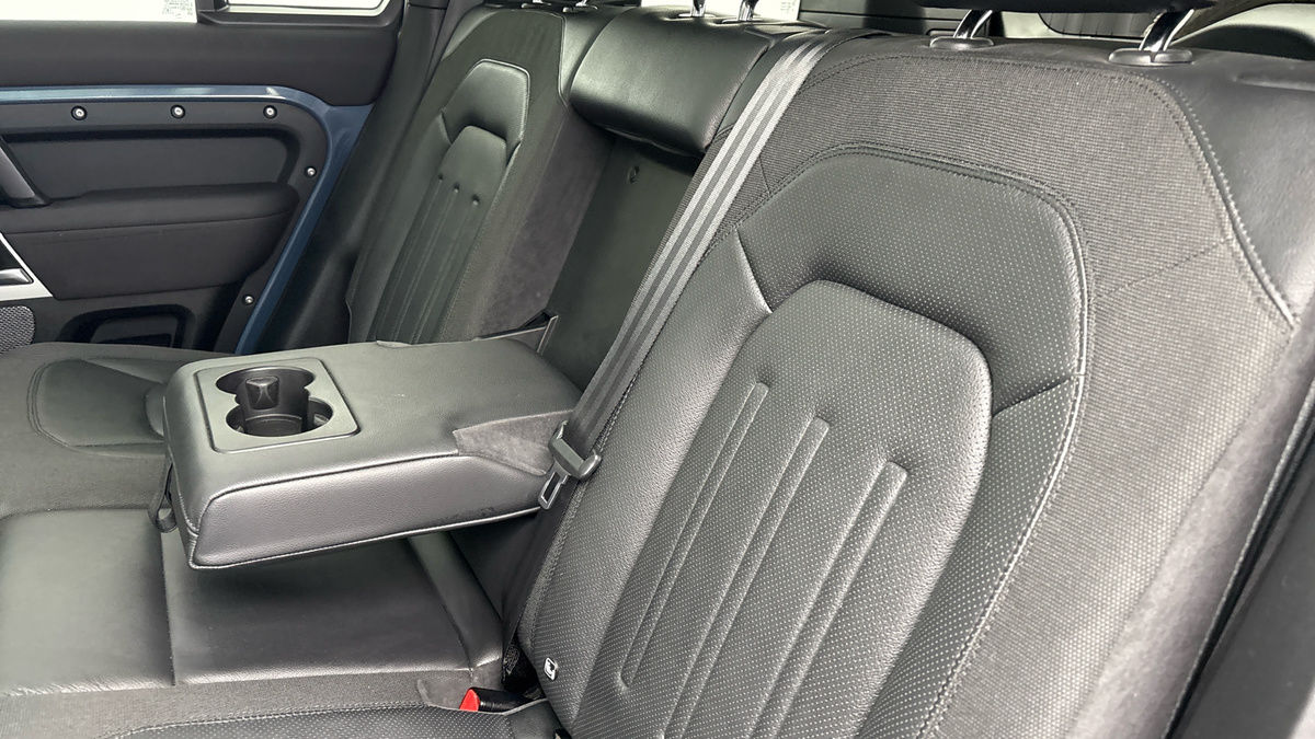 Used Land Rover Defender 110 2021 for sale - 77990344: Photo 9