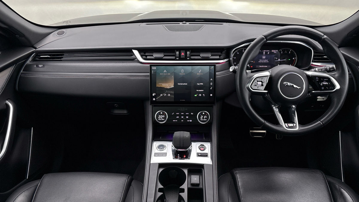 Used Jaguar F-Pace 2023 for sale - 77906160: Photo 12