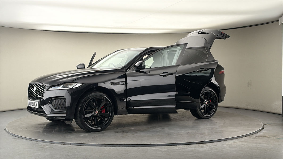 Used Jaguar F-Pace 2023 for sale - 77906160: Photo 48