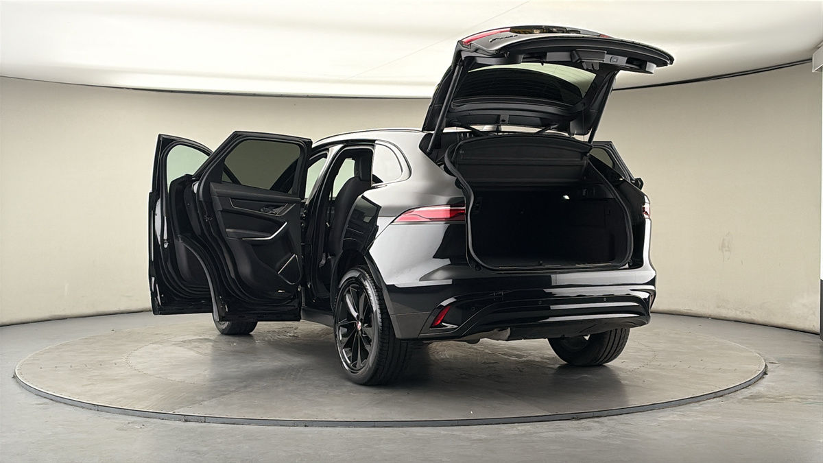 Used Jaguar F-Pace 2023 for sale - 77906160: Photo 61