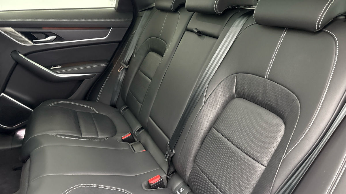 Used Jaguar F-Pace 2023 for sale - 77906160: Photo 8