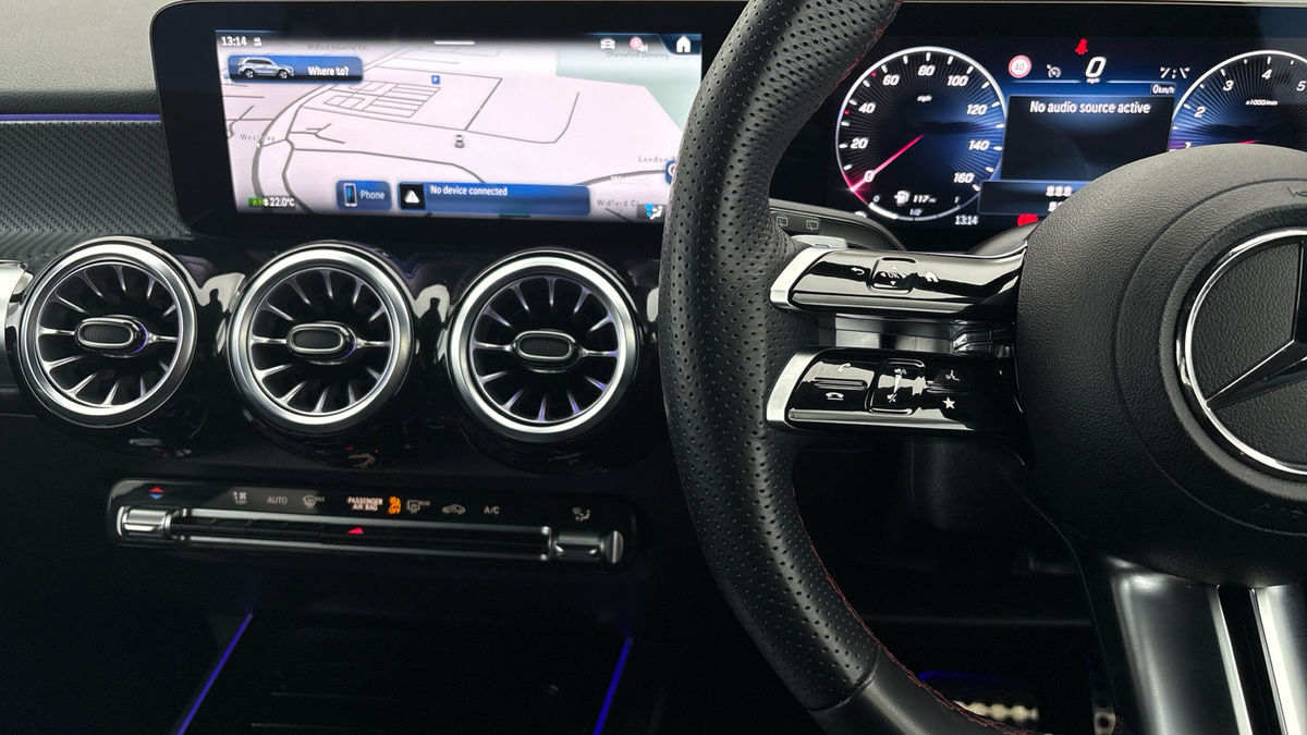 Used Mercedes-Benz GLB 2025 for sale - 76884636: Photo 13