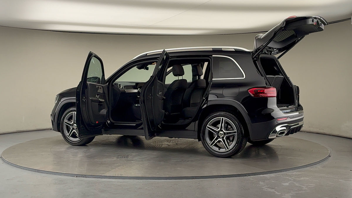 Used Mercedes-Benz GLB 2025 for sale - 76884636: Photo 46