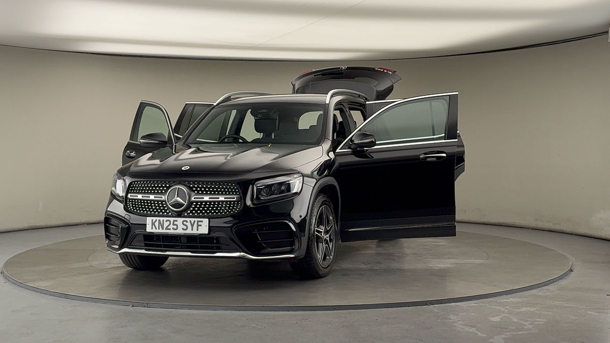 Used Mercedes-Benz GLB 2025 for sale - 76884636: Photo 51