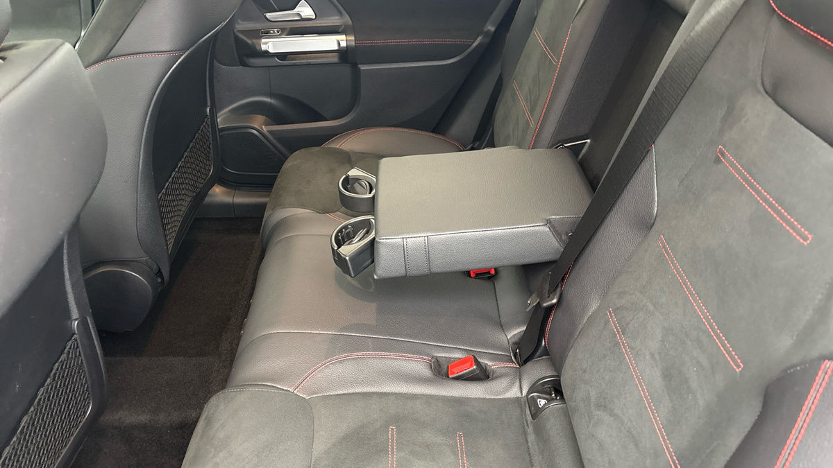 Used Mercedes-Benz GLB 2025 for sale - 76884636: Photo 9