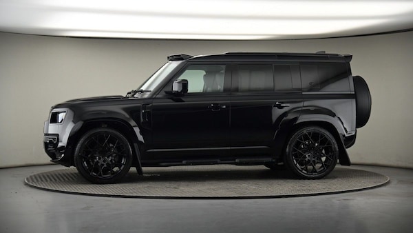 Used Land Rover Defender 110 2022 for sale - 75667019: Photo 35