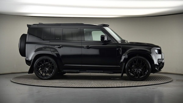 Used Land Rover Defender 110 2022 for sale - 75667019: Photo 43