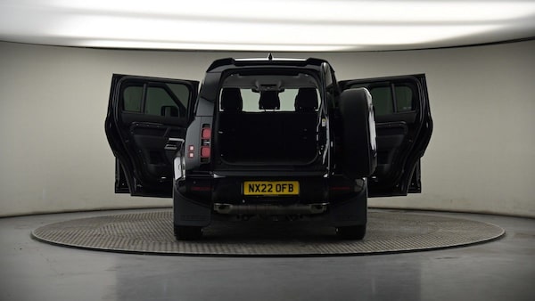 Used Land Rover Defender 110 2022 for sale - 75667019: Photo 54