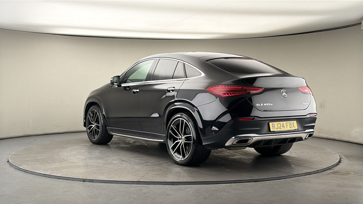 Used Mercedes-Benz GLE 2024 for sale - 78168183: Photo 2