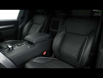 Used Land Rover Discovery 2024 for sale - 74092892: Photo