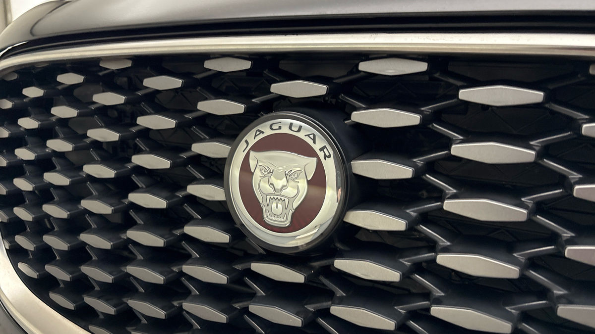 Used Jaguar F-Pace 2022 for sale - 76910823: Photo 24