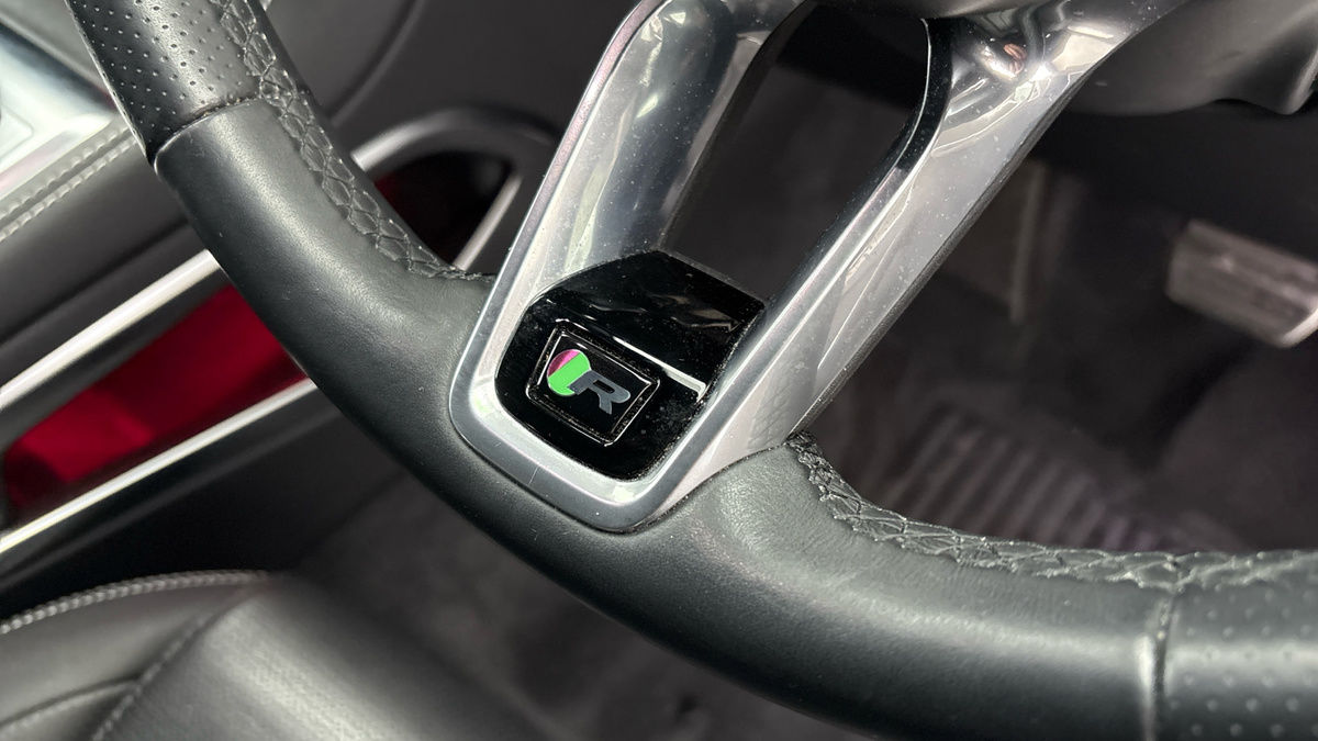 Used Jaguar F-Pace 2022 for sale - 76910823: Photo 6