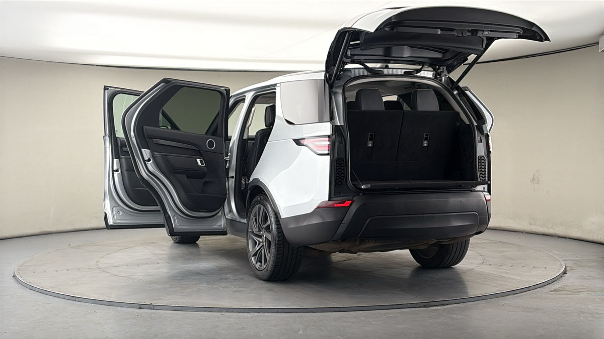 Used Land Rover Discovery 2019 for sale - 77906151: Photo 63