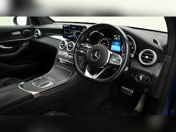 Used Mercedes-Benz GLC 2021 for sale - 75597781: Photo