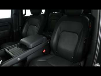 Used Land Rover Defender 110 2023 for sale - 74368768: Photo