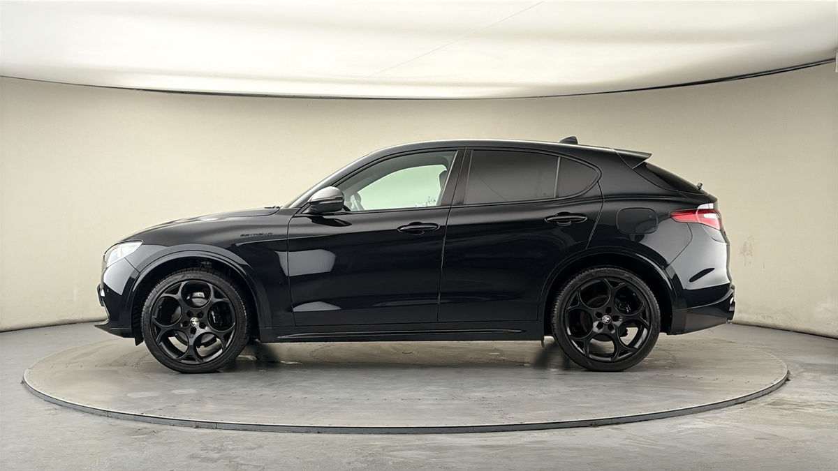 Used Alfa Romeo Stelvio 2022 for sale - 77906159: Photo 15