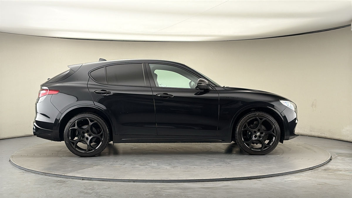 Used Alfa Romeo Stelvio 2022 for sale - 77906159: Photo 16
