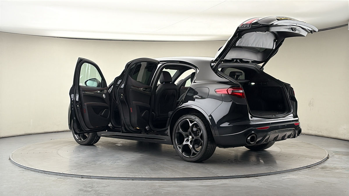 Used Alfa Romeo Stelvio 2022 for sale - 77906159: Photo 46