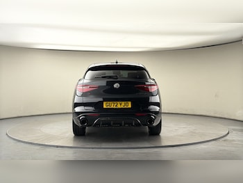 Used Alfa Romeo Stelvio 2022 for sale - 77906159: Photo