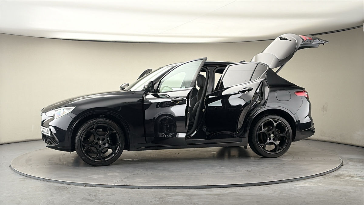 Used Alfa Romeo Stelvio 2022 for sale - 77906159: Photo 50