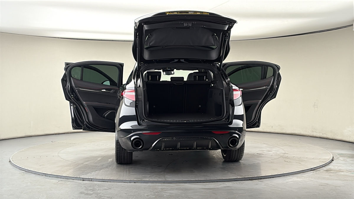 Used Alfa Romeo Stelvio 2022 for sale - 77906159: Photo 63