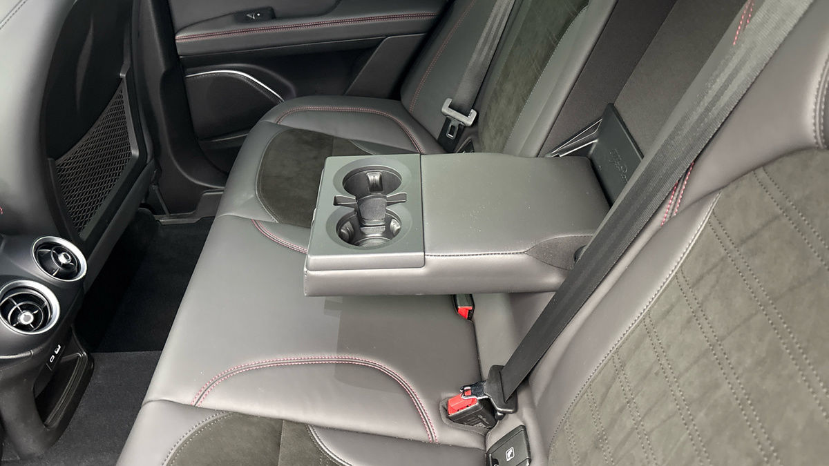 Used Alfa Romeo Stelvio 2022 for sale - 77906159: Photo 9