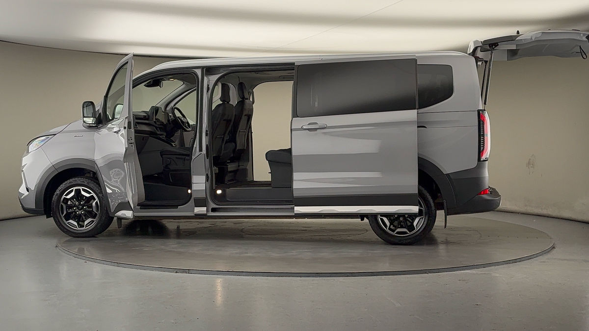 Used Ford Tourneo Custom 2025 for sale - 76740965: Photo 46