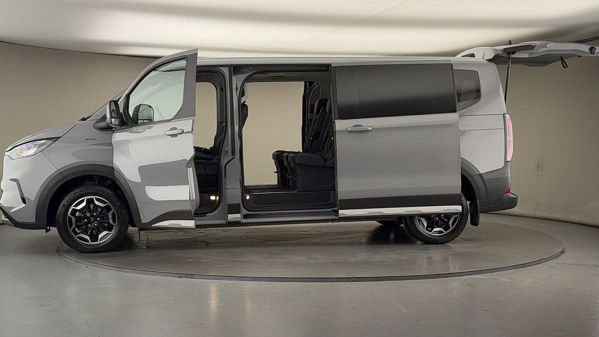 Used Ford Tourneo Custom 2025 for sale - 76740965: Photo 47