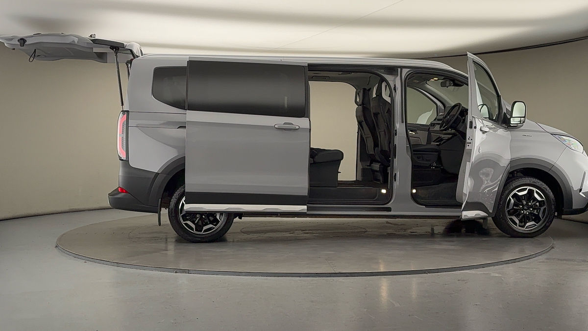 Used Ford Tourneo Custom 2025 for sale - 76740965: Photo 56