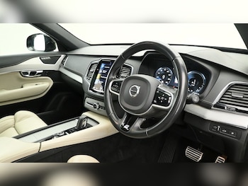 Used Volvo XC90 2020 for sale - 75560606: Photo