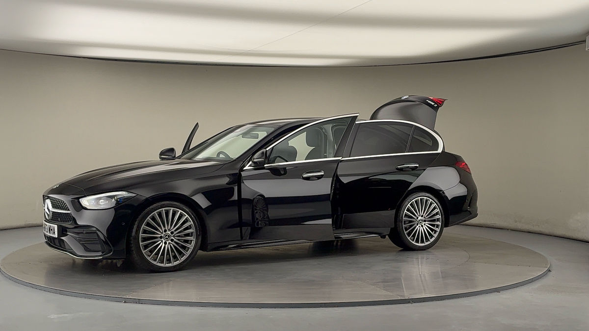 Used Mercedes-Benz C Class 2024 for sale - 76236442: Photo 48