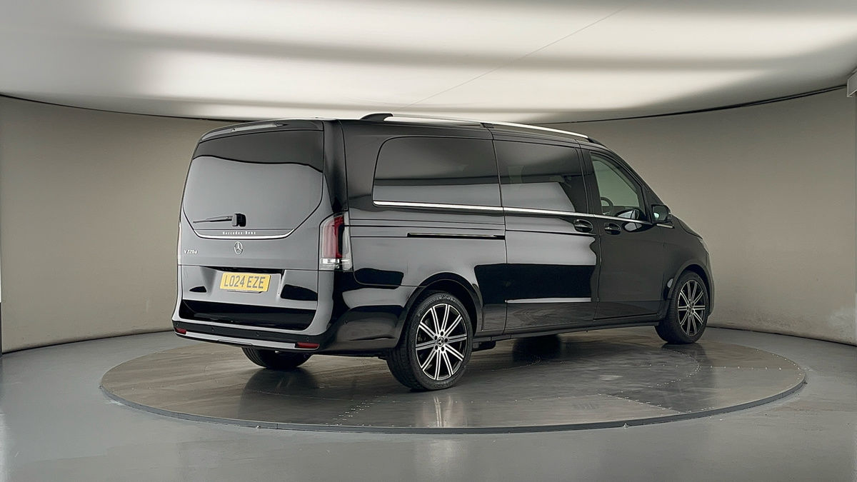 Used Mercedes-Benz V-Class 2024 for sale - 75833414: Photo 21