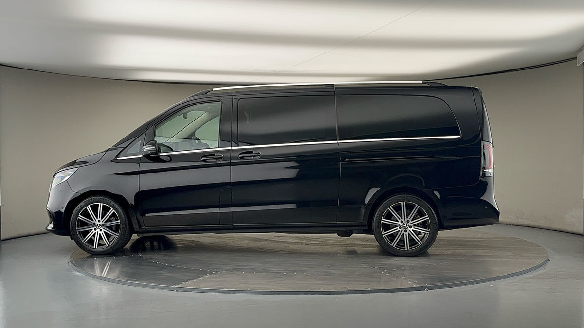 Used Mercedes-Benz V-Class 2024 for sale - 75833414: Photo 29