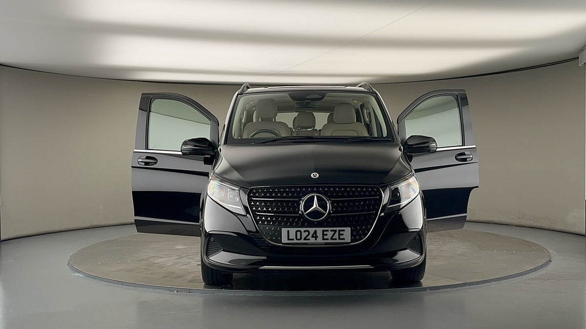 Used Mercedes-Benz V-Class 2024 for sale - 75833414: Photo 53