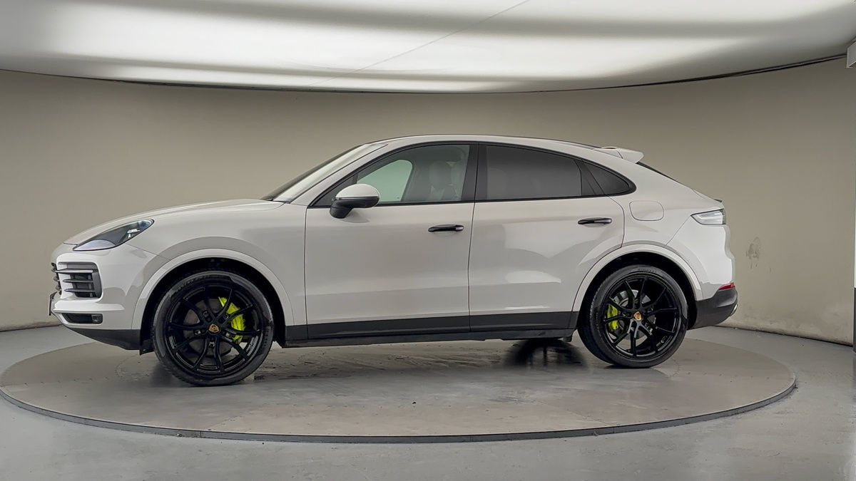 Used Porsche Cayenne 2020 for sale - 76725454: Photo 31
